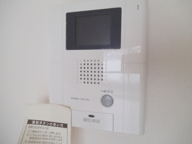 セキュリティ　安心のモニター付きインターホン完備です！