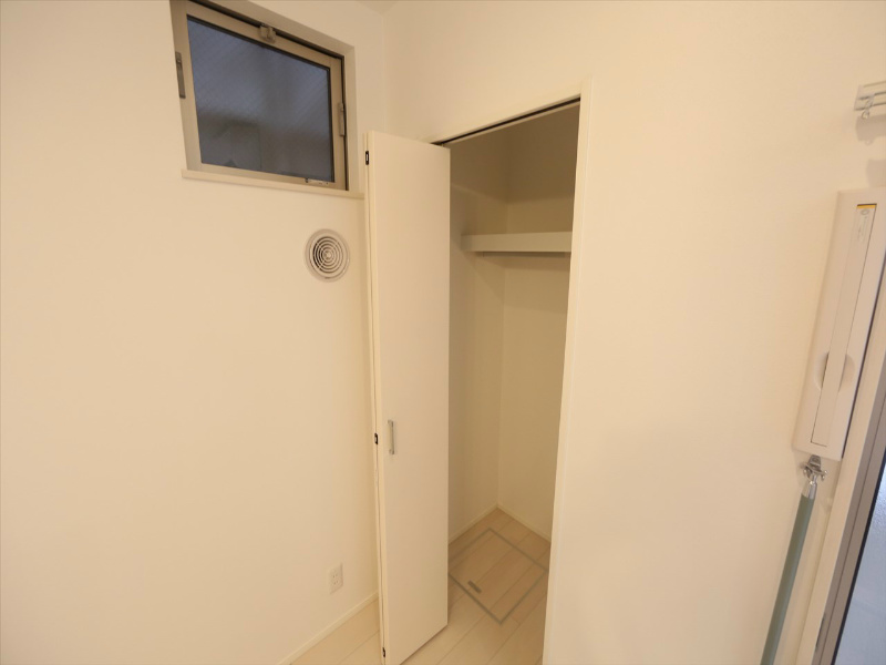 収納　クローゼット（収納充実してます）