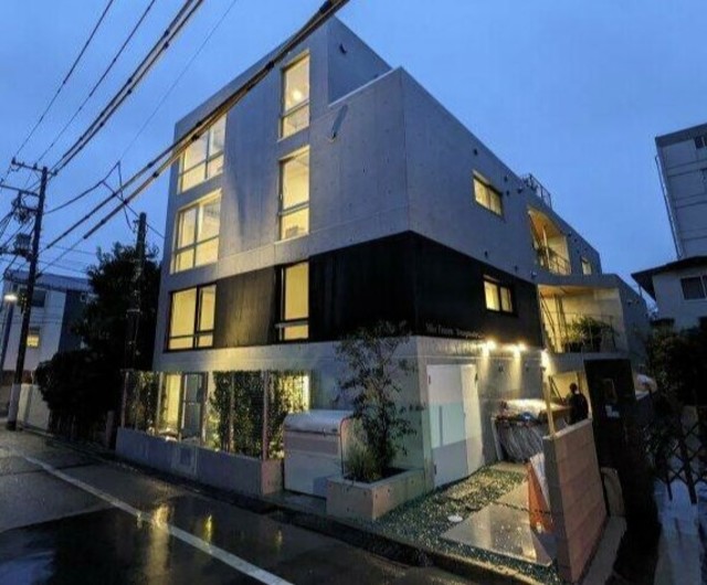 建物外観　おしゃれな外観