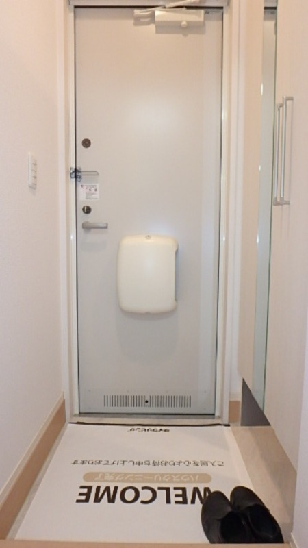 玄関　図面と現状に相違がある場合には現状を優先