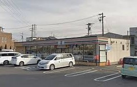 コンビニ　セブンイレブン 名古屋草平町店（コンビニ）まで330m
