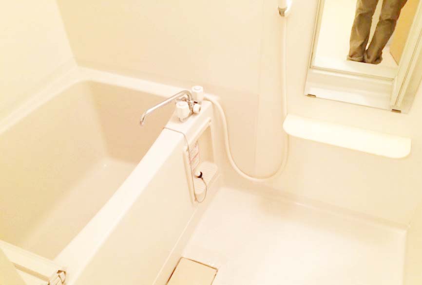 バス・シャワールーム　★ゆったり浸かれる浴槽★