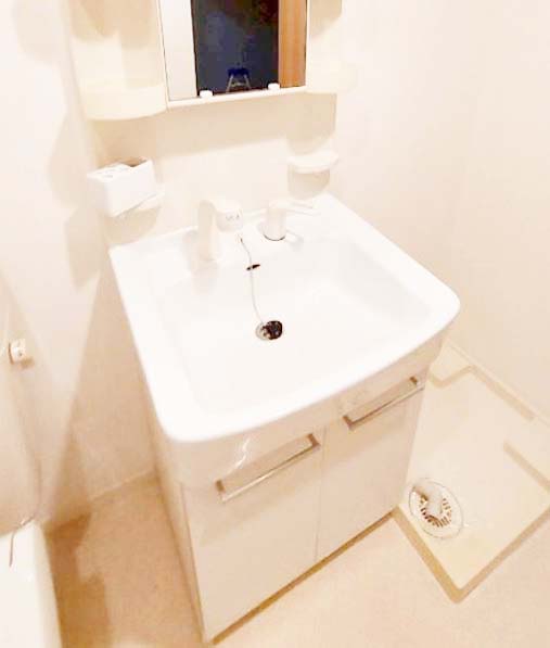 洗面設備　★収納付き、独立洗面台★