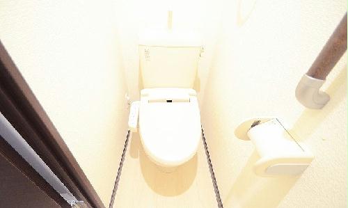 トイレ　設備仕様は号室により異なる為、現況を優先とします。