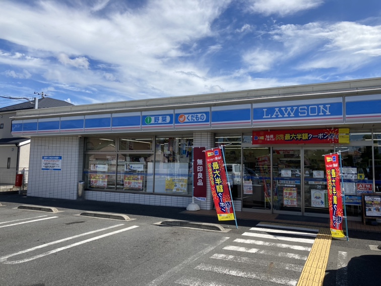 コンビニ　ローソン草加新善町店（コンビニ）まで76m