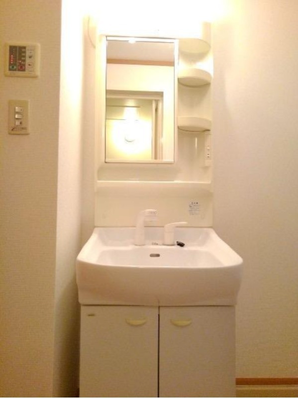 洗面設備　図面と現状に相違がある場合には現状を優先