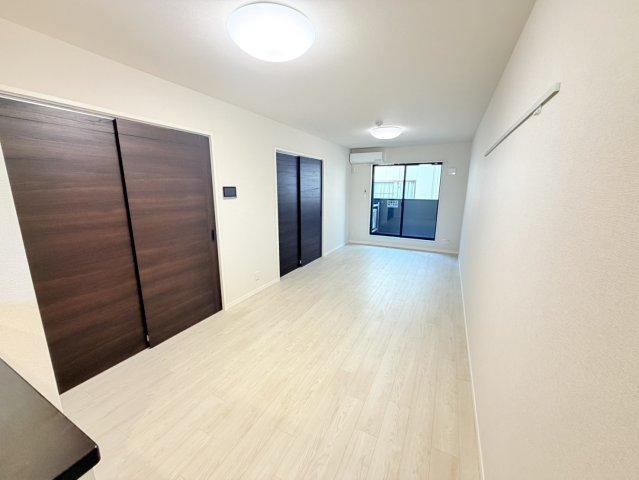 居室・リビング　別部屋の写真です。