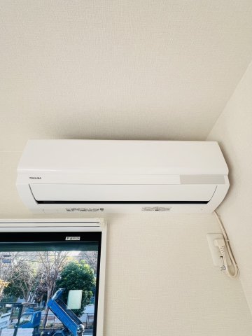 その他設備　施工中。別部屋の写真です。