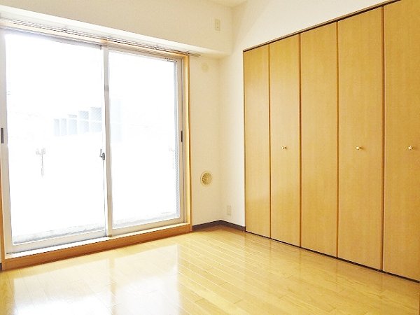 居室・リビング　洋室