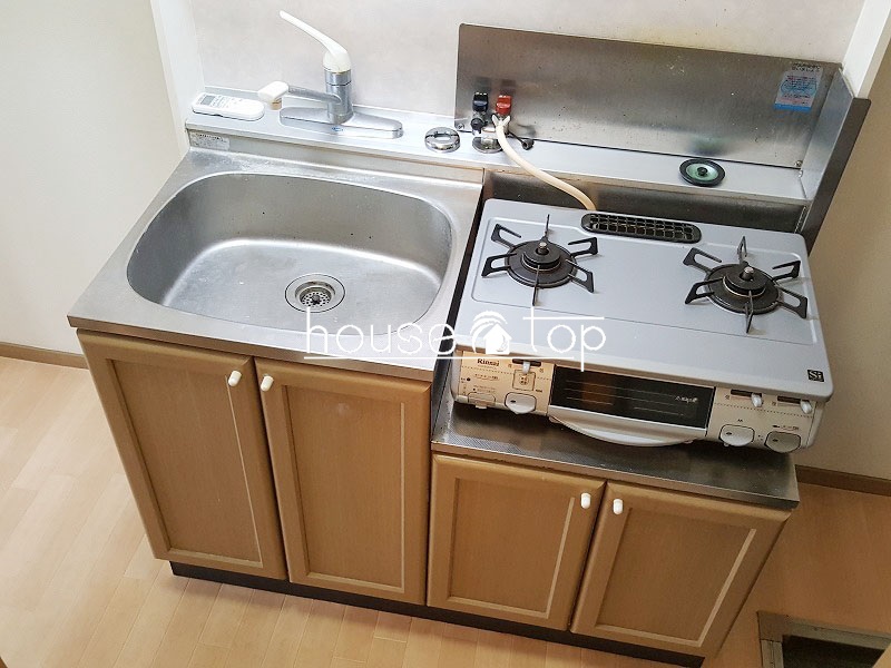 キッチン　2口ガスコンロ付のキッチン！