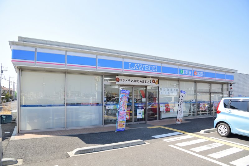 コンビニ　ローソン 越谷レイクタウン六丁目店（コンビニ）まで195m
