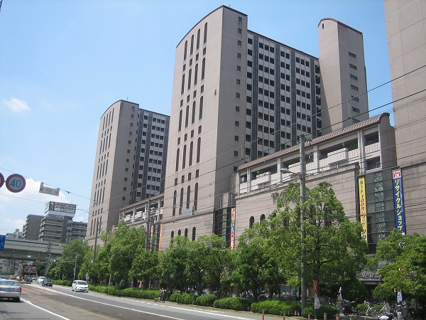 スーパー　関西スーパーあべのベルタ店（スーパー）まで640m