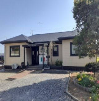 飲食店　マドリガルオアジス（飲食店）まで160m