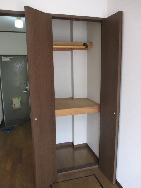 その他設備　★収納は３段になってますので分けて収納できます★