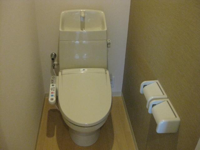 トイレ　トイレ