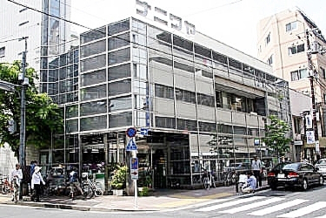 スーパー　ナニワヤ（スーパー）まで906m