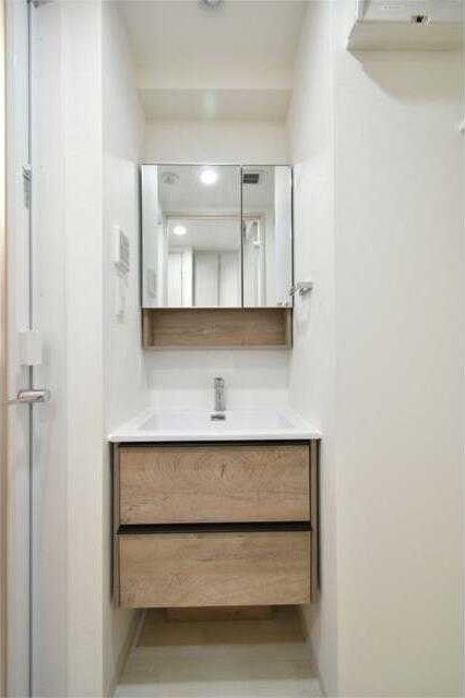 洗面設備　クオリタス田端　北区田端新町3