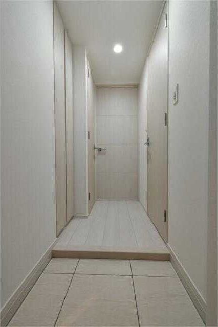 玄関　クオリタス田端　北区田端新町3