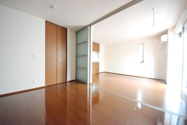 居室・リビング　洋室