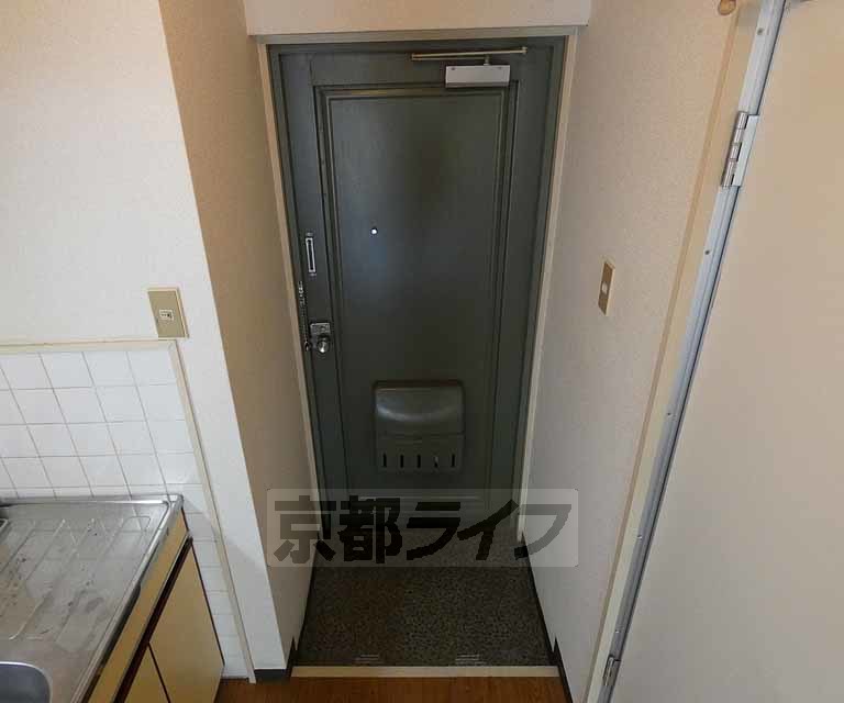 玄関　玄関です。