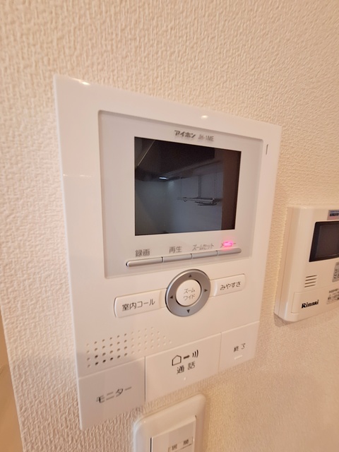 セキュリティ　★訪問者のわかるＴＶモニターホンで安心★別号室のお写真です