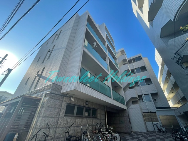 建物外観　鉄筋コンクリートマンションで防音面も安心♪