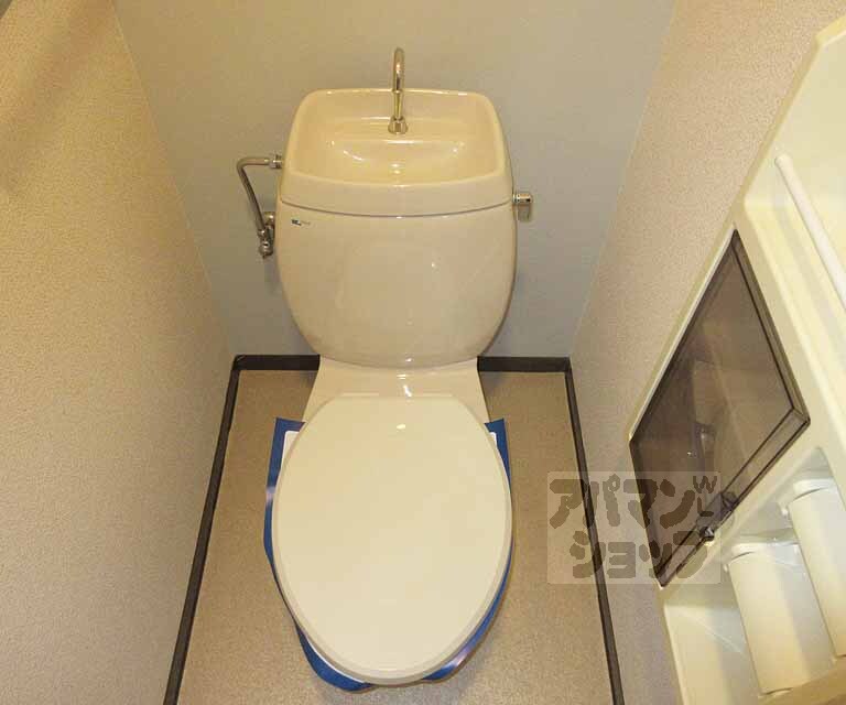 トイレ　トイレはこちらです