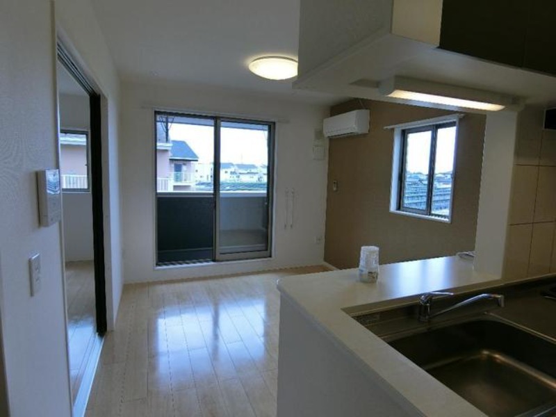 居室・リビング　図面と現状に相違がある場合には現状を優先