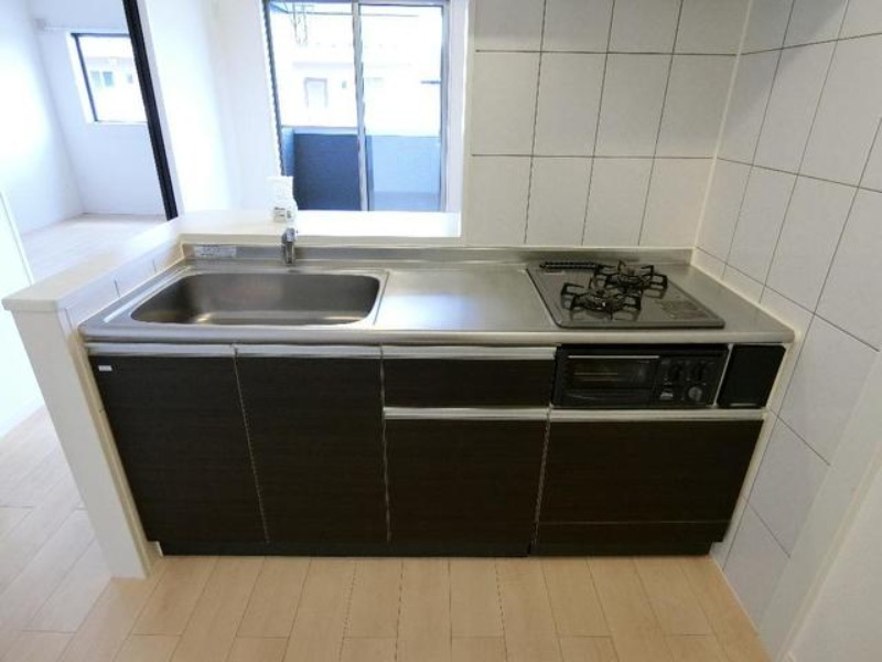 キッチン　図面と現状に相違がある場合には現状を優先