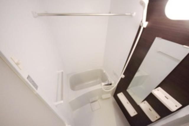 バス・シャワールーム　同タイプ
