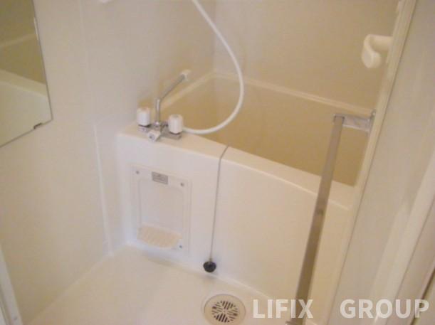 バス・シャワールーム　風呂