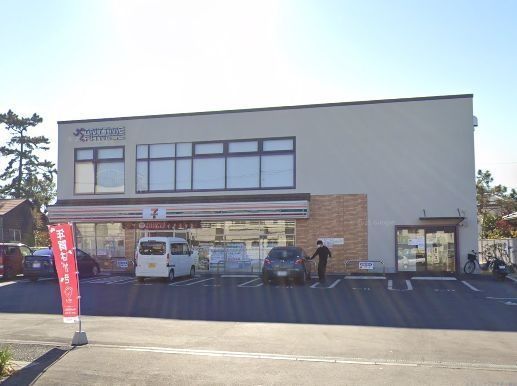 コンビニ　セブンイレブン茅ヶ崎東海岸北5丁目店（コンビニ）まで980m