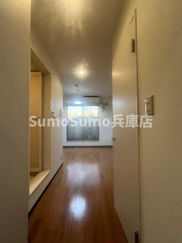 玄関　落ち着いた玄関です