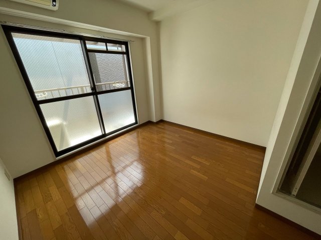 居室・リビング　エアコン付きで初期費用を抑えたい方にもおすすめです。