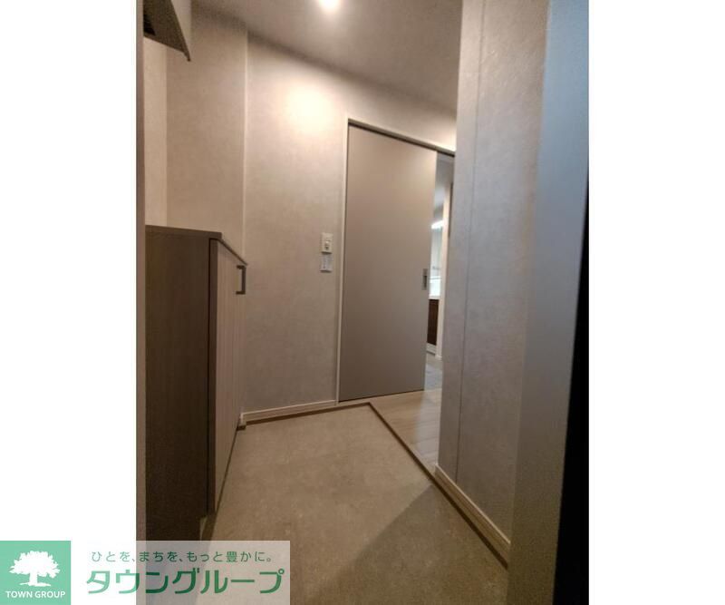 玄関　お部屋探しはタウンハウジングへ♪