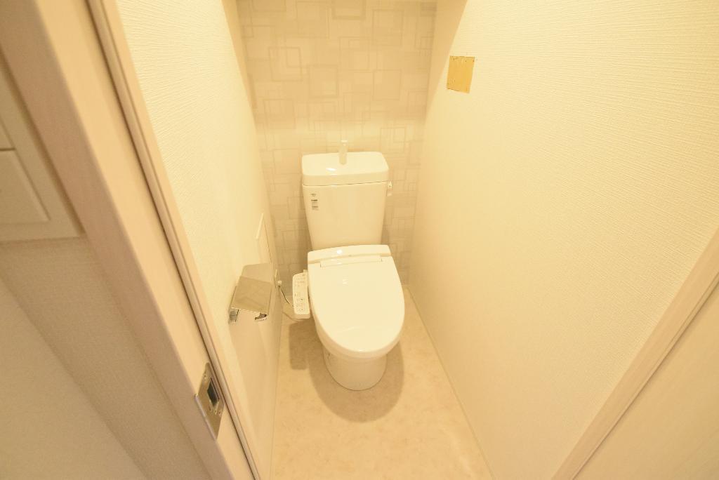 トイレ　シャワー付トイレ