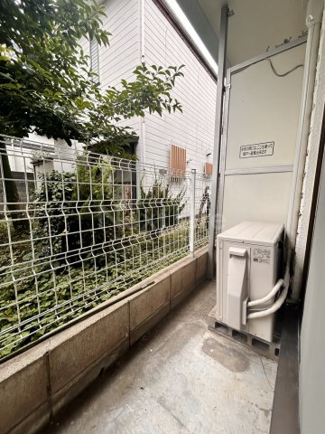 バルコニー　メビウスコート国立 1-B