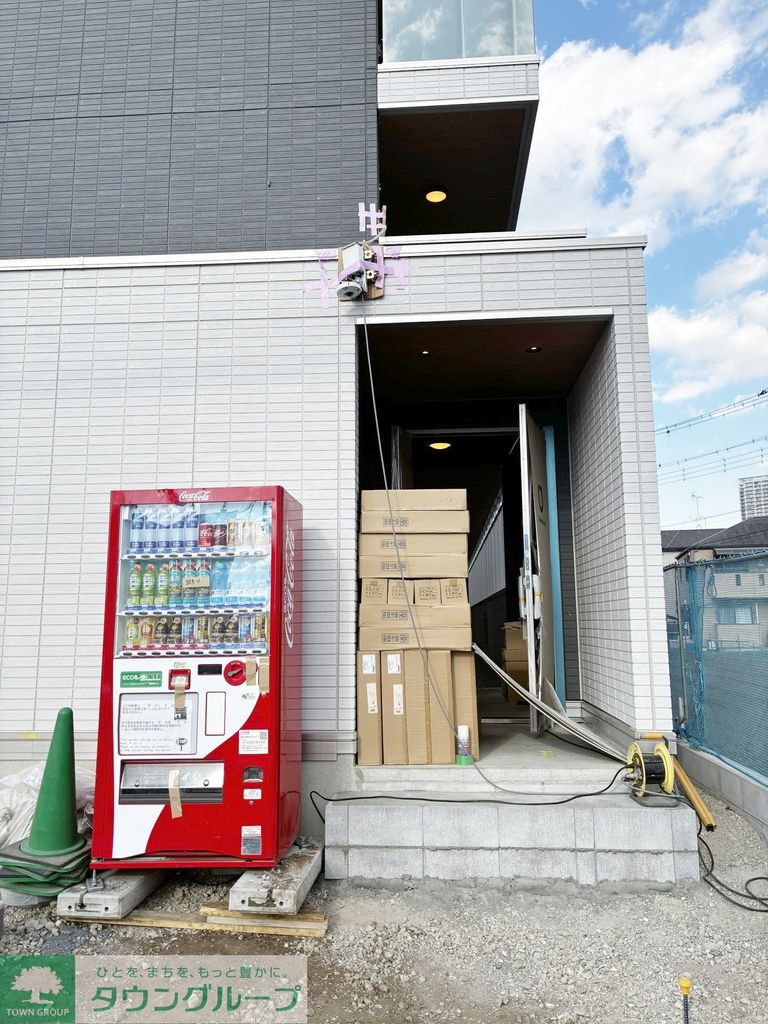 エントランス　エントランス