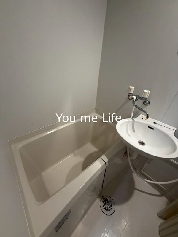 バス・シャワールーム　別部屋参考写真