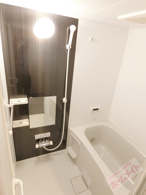 バス・シャワールーム　追い焚き付で寒い日も温まります♪