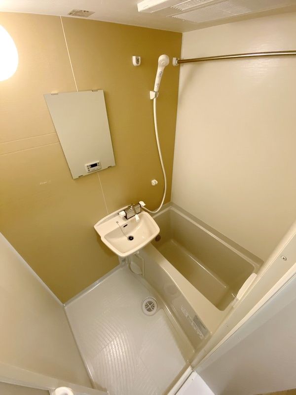 バス・シャワールーム　★お問い合わせはタウンハウジング神奈川橋本店まで★