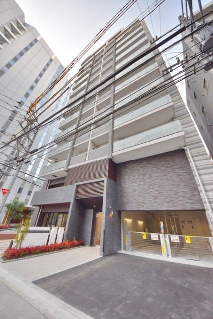 建物外観　薬院駅の目の前に堂々完成