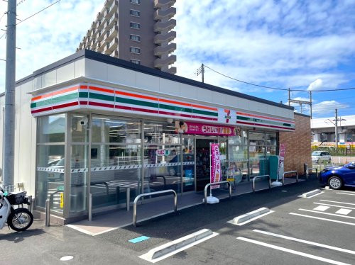 コンビニ　セブンイレブン 仙台古城1丁目店（コンビニ）まで472m