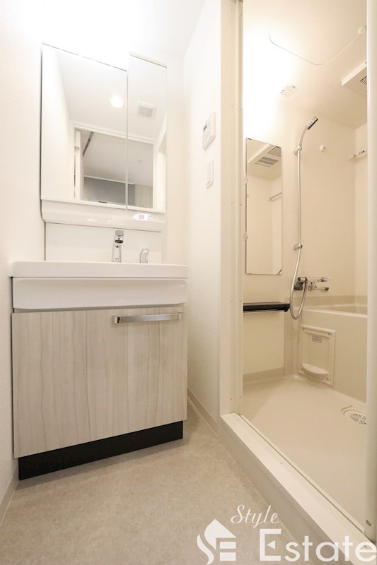 洗面設備　独立洗面台　脱衣所