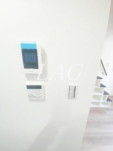 セキュリティ　モニター付きインターフォンです。