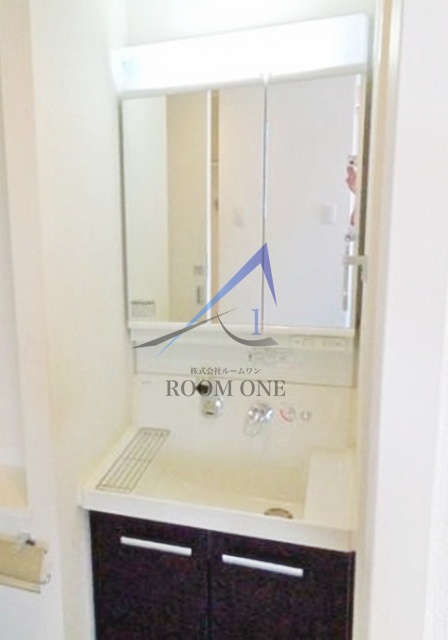 洗面設備　洗面台です。