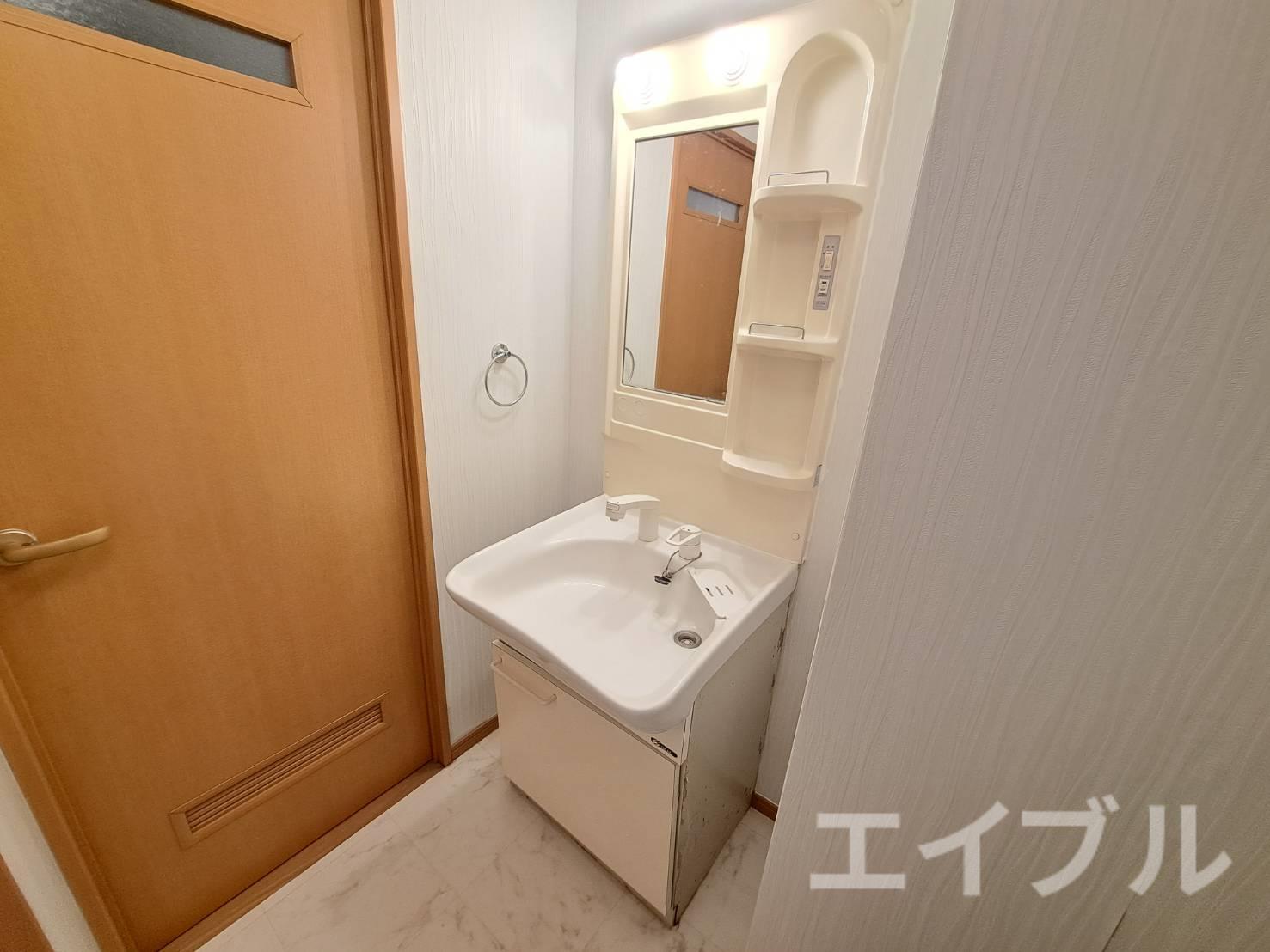 洗面設備　同型タイプ