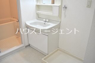 洗面設備　独立洗面台ございます。※参考画像