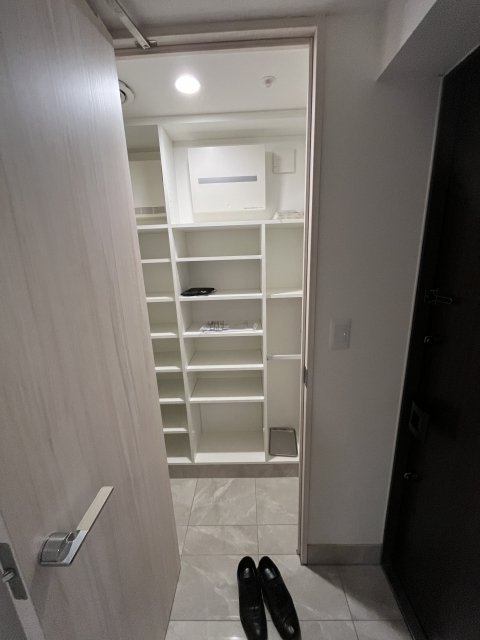 玄関　明るい玄関です