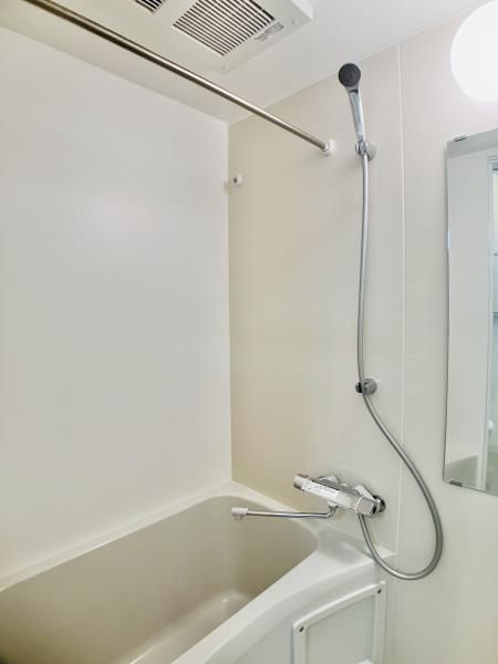 バス・シャワールーム　■浴室暖房乾燥機能■追焚機能バス